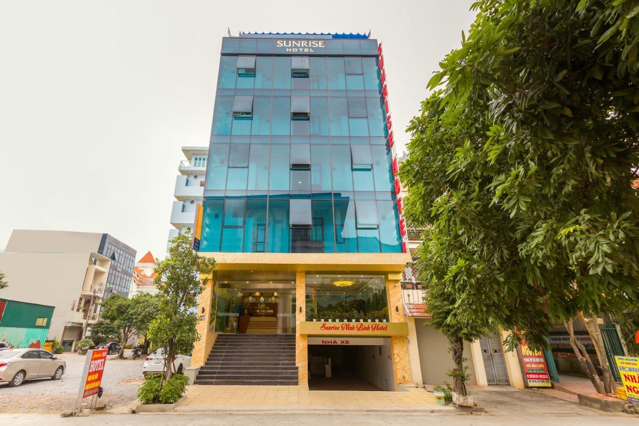 Spot On 861 Sunrise Hotel Νιν Μπιν Εξωτερικό φωτογραφία