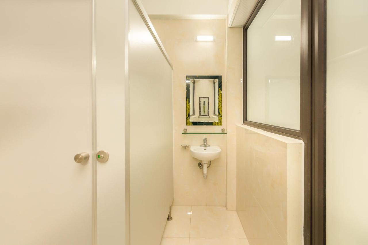 Spot On 861 Sunrise Hotel Νιν Μπιν Εξωτερικό φωτογραφία