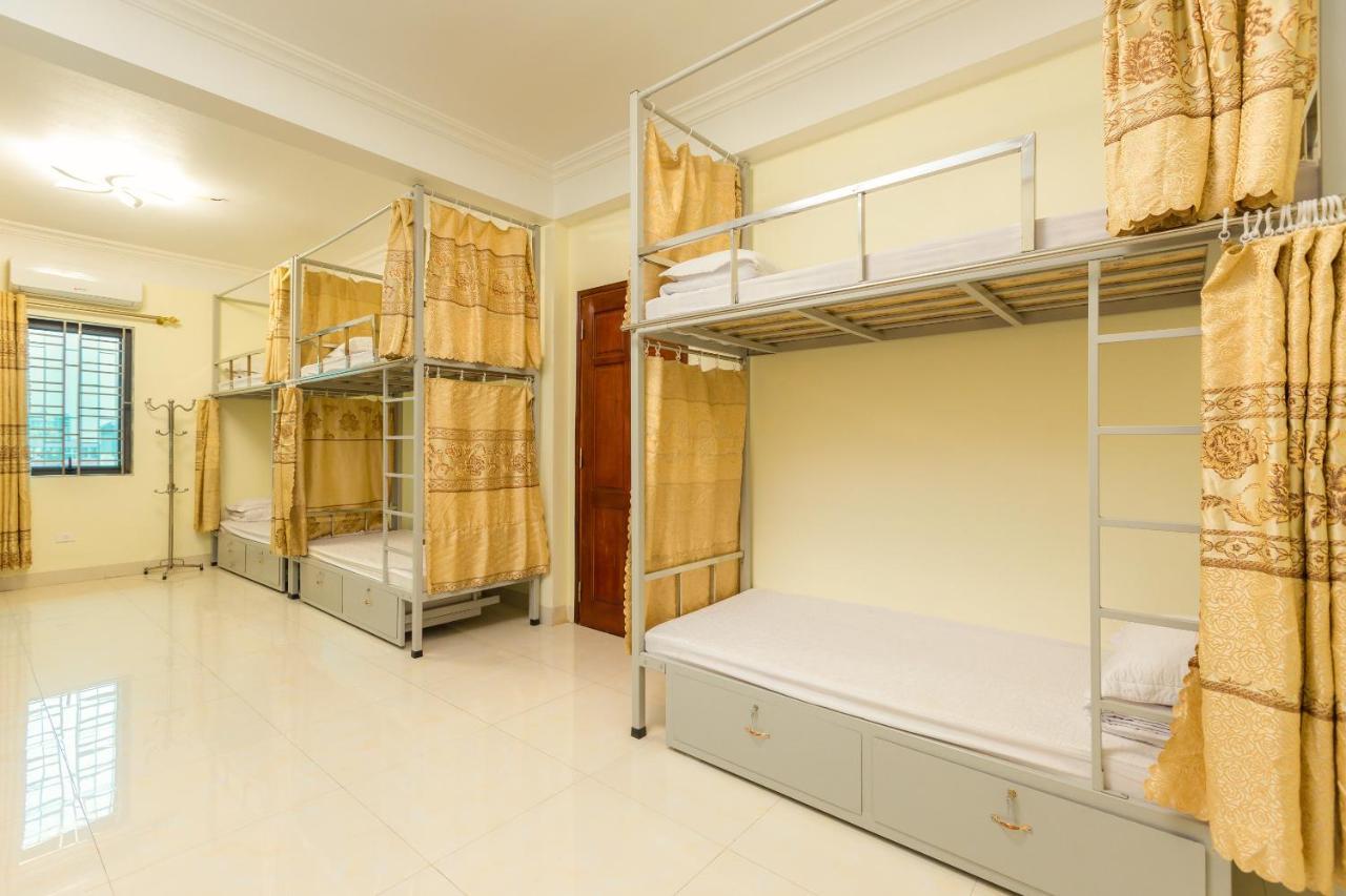Spot On 861 Sunrise Hotel Νιν Μπιν Εξωτερικό φωτογραφία